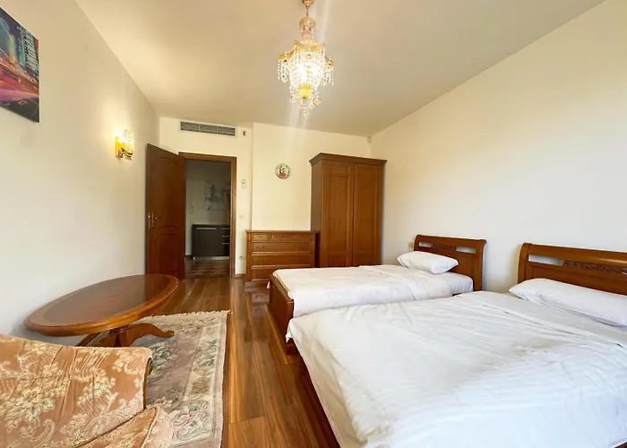 Апартаменты Port Palace 2 *